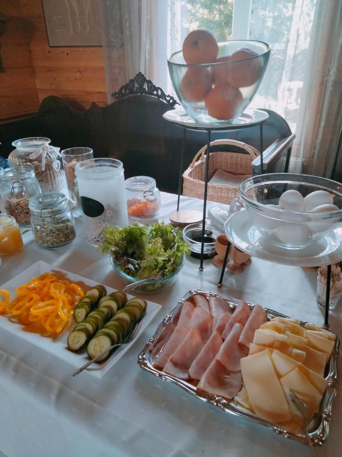 B&B Villa Helmi Ala-Temmes 외부 사진